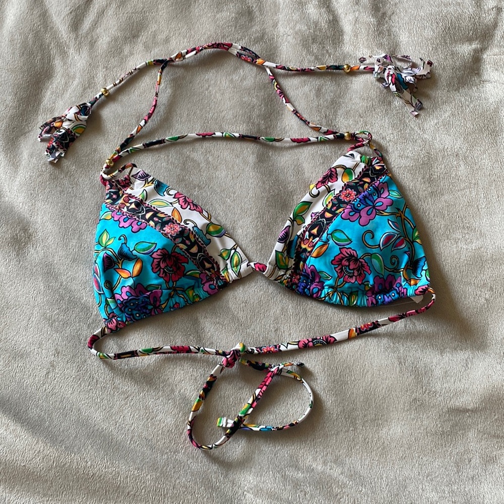Brand new bathing suit top